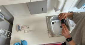 Roboter lernen Pflege